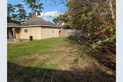 7810 12th Fairway Lane, Humble, TX 77346 - Photo 18