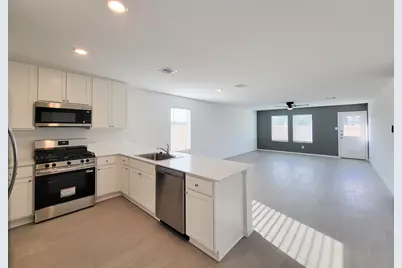 15671 Plum Brook Drive, Conroe, TX 77303 - Photo 14