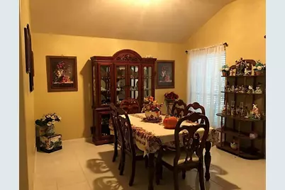 1706 Riane Lane, Houston, TX 77049 - Photo 6