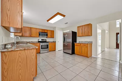 16102 Flatridge Court, Houston, TX 77083 - Photo 12