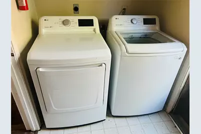 1846 Michele Drive, Sugar Land, TX 77498 - Photo 8