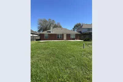 8810 Barron Wood Circle, Houston, TX 77083 - Photo 2