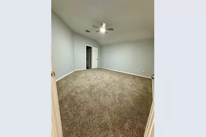 8810 Barron Wood Circle, Houston, TX 77083 - Photo 14