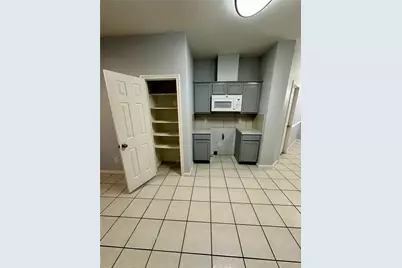 8810 Barron Wood Circle, Houston, TX 77083 - Photo 8