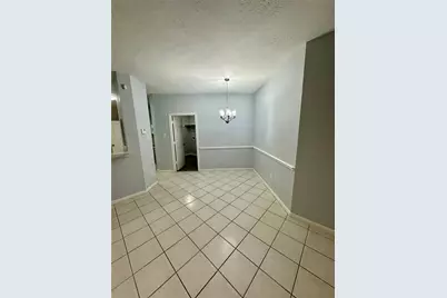 8810 Barron Wood Circle, Houston, TX 77083 - Photo 10