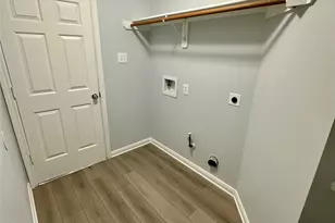 8810 Barron Wood Circle, Houston, TX 77083 - Photo 28