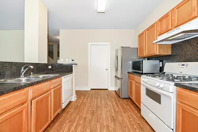 11926 Prior Park Drive, Houston, TX 77047 - Photo 10