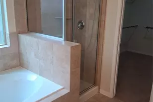 13610 Spectacled Bear Ln, Crosby, TX 77532 - Photo 16