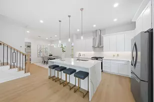 9419 E Montridge Ln, Houston, TX 77080 - Photo 8