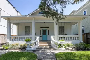 1013 E 26th St, Houston, TX 77009 - Photo 1