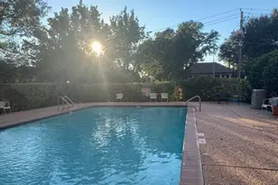 7520 Hornwood Dr, Houston, TX 77036 - Photo 16