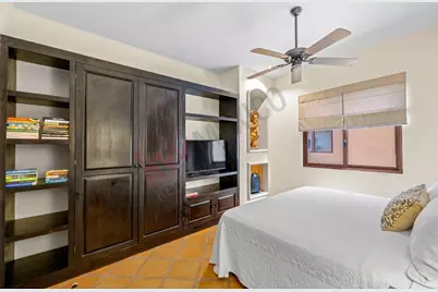 226 Cerrada Capilla De Guadalupe, , CO 37740 - Photo 16