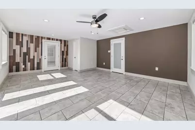 9400 Spring Branch Drive, Houston, TX 77080 - Photo 22