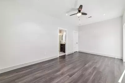 9400 Spring Branch Drive, Houston, TX 77080 - Photo 30