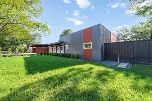 9400 Spring Branch Dr, Houston, TX 77080 - Photo 6