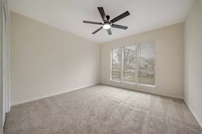 14915 Sun Harbor Drive, Houston, TX 77062 - Photo 18