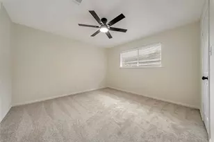 14915 Sun Harbor Dr, Houston, TX 77062 - Photo 18