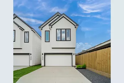 406 E 33rd Street, Houston, TX 77018 - Photo 2