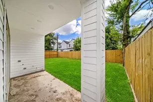 406 E 33rd St, Houston, TX 77018 - Photo 30