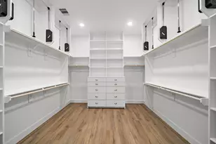 406 E 33rd St, Houston, TX 77018 - Photo 26