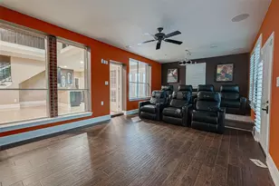 1419 Kyle Hill Ln, Sugar Land, TX 77479 - Photo 10