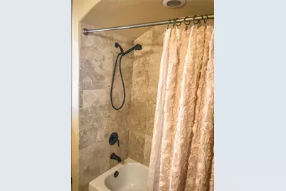 1432 W 21st Street #F, Houston, TX 77008 - Photo 18