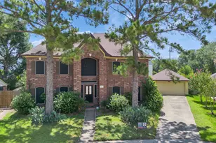 1702 Lake Geneva Ct, Houston, TX 77084 - Photo 2