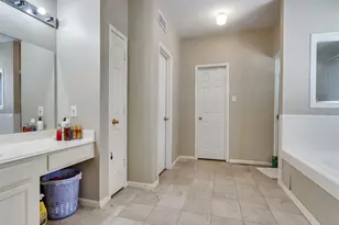 1702 Lake Geneva Ct, Houston, TX 77084 - Photo 16