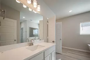 8926 Grovner Pl, Houston, TX 77055 - Photo 20