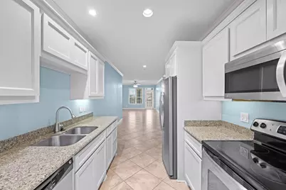 7000 Seawall Boulevard #126, Galveston, TX 77551 - Photo 12