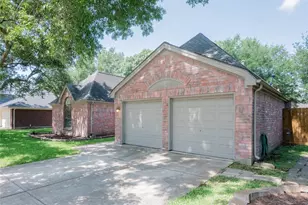 2403 Manorwood St, Sugar Land, TX 77478 - Photo 38