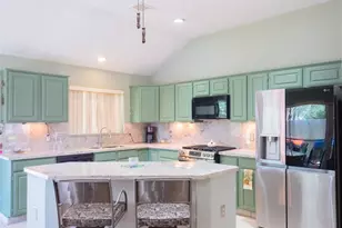 2403 Manorwood St, Sugar Land, TX 77478 - Photo 2