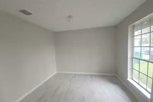 6523 Hanley Ln, Houston, TX 77016 - Photo 8