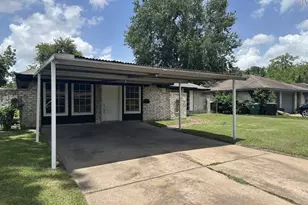 6523 Hanley Ln, Houston, TX 77016 - Photo 2