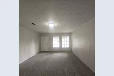 6523 Hanley Lane, Houston, TX 77016 - Photo 6