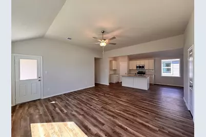 25766 John Wayne Road, Splendora, TX 77372 - Photo 4