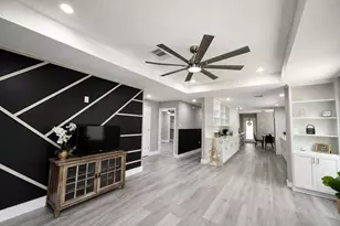 7024 Gonzales St, Houston, TX 77020 - Photo 4