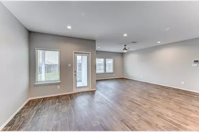 20300 Portbec Drive, New Caney, TX 77357 - Photo 14