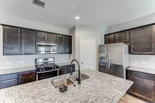 20300 Portbec Dr, New Caney, TX 77357 - Photo 10