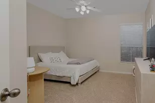 50 N Lansdowne Cir, The Woodlands, TX 77382 - Photo 14