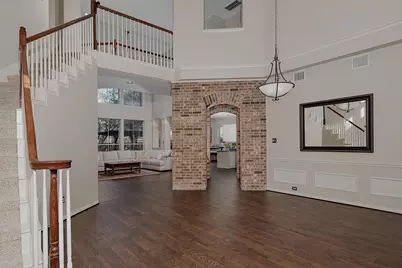 50 N Lansdowne Circle, The Woodlands, TX 77382 - Photo 4