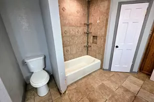 2714 Westfield St, Alvin, TX 77511 - Photo 16