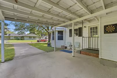 2404 Webster Street, Liberty, TX 77575 - Photo 18