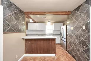 2510 Delaware Ave, League City, TX 77573 - Photo 10