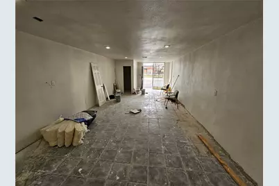 2116 Lockwood Drive, Houston, TX 77020 - Photo 10