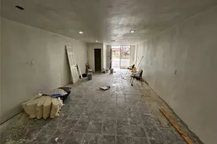 2116 Lockwood Dr, Houston, TX 77020 - Photo 10