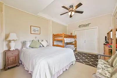 16613 Flamingo Way, Jamaica Beach, TX 77554 - Photo 38