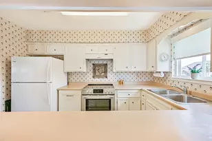 16613 Flamingo Way, Jamaica Beach, TX 77554 - Photo 22