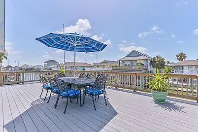 16613 Flamingo Way, Jamaica Beach, TX 77554 - Photo 8