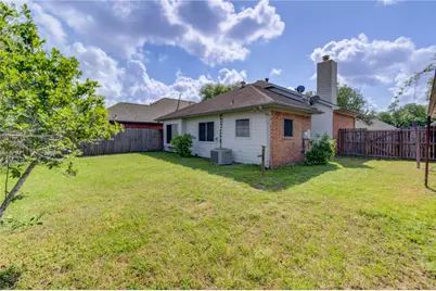 308 N Ranch House Road, Angleton, TX 77515 - Photo 32